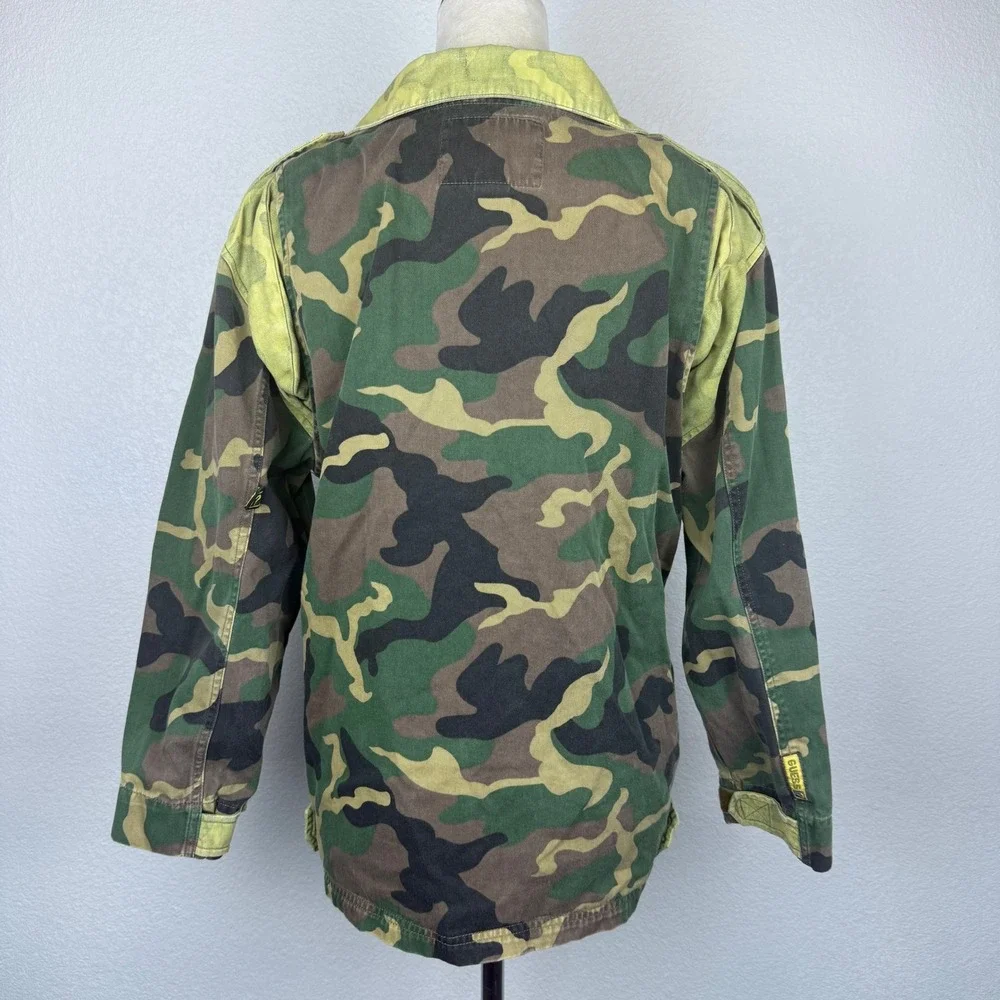 Vtg Guess Jeans Camouflage Military Jacket Women's Patches Green Brown Zipper - Picture 3 of 8